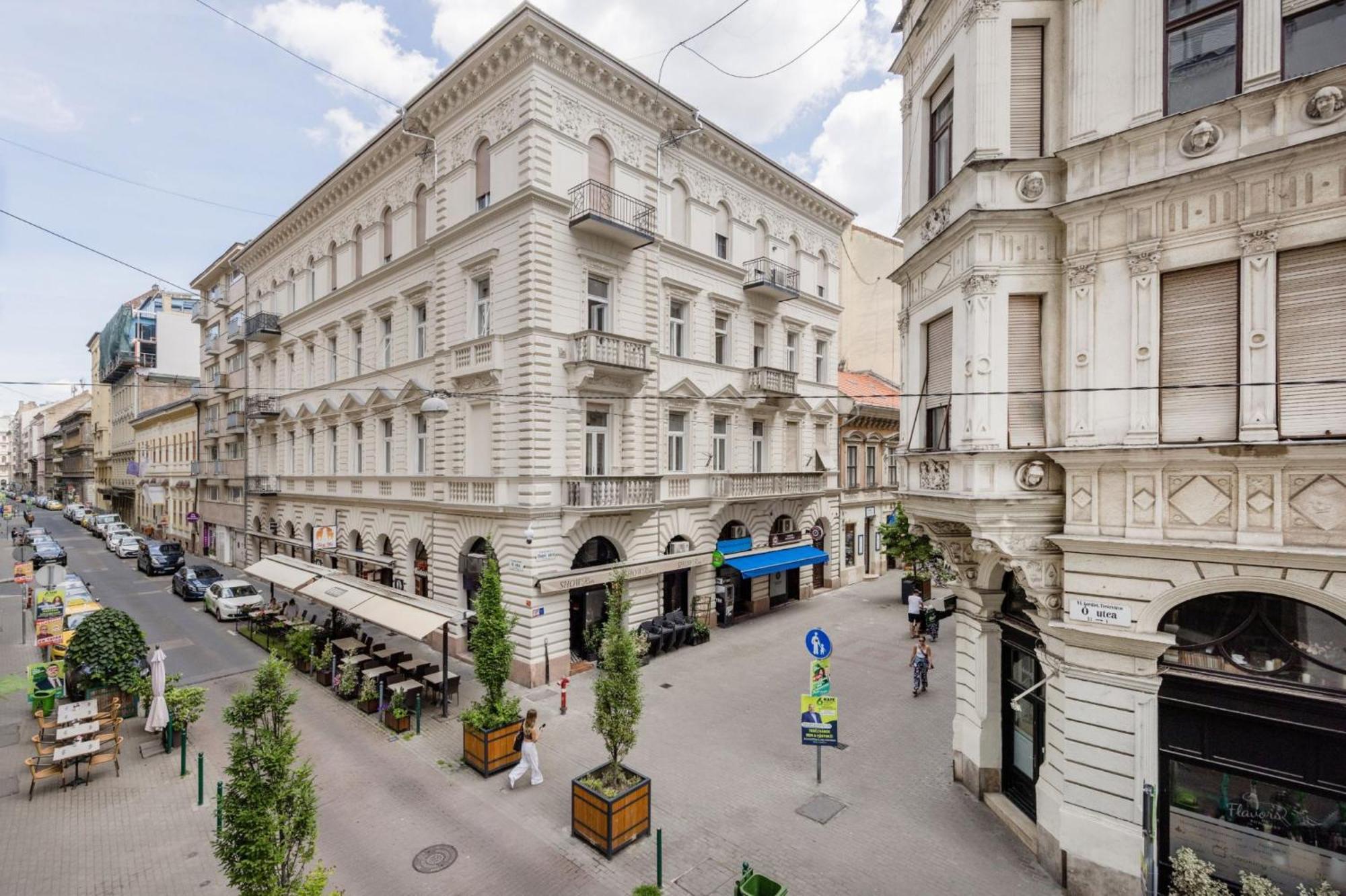 Timeless Elegant Apartment By Opera House Budapeszt Zewnętrze zdjęcie