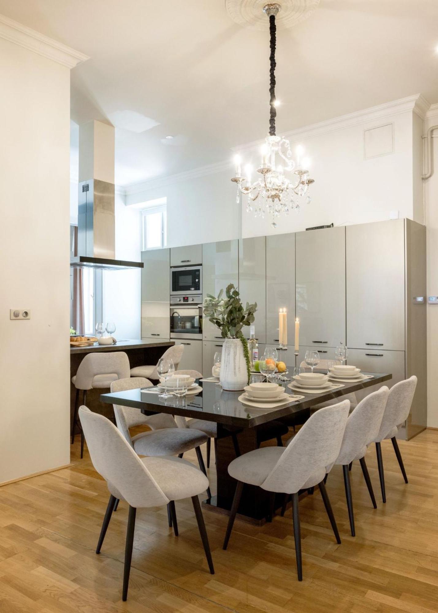 Timeless Elegant Apartment By Opera House Budapeszt Zewnętrze zdjęcie